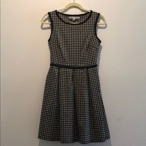 3/$30 🔥 Max Studio houndstooth dress